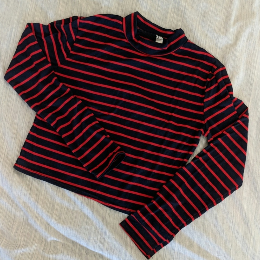 Striped cropped long sleeve shirt